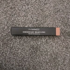 Mac creamsheen glass lipgloss